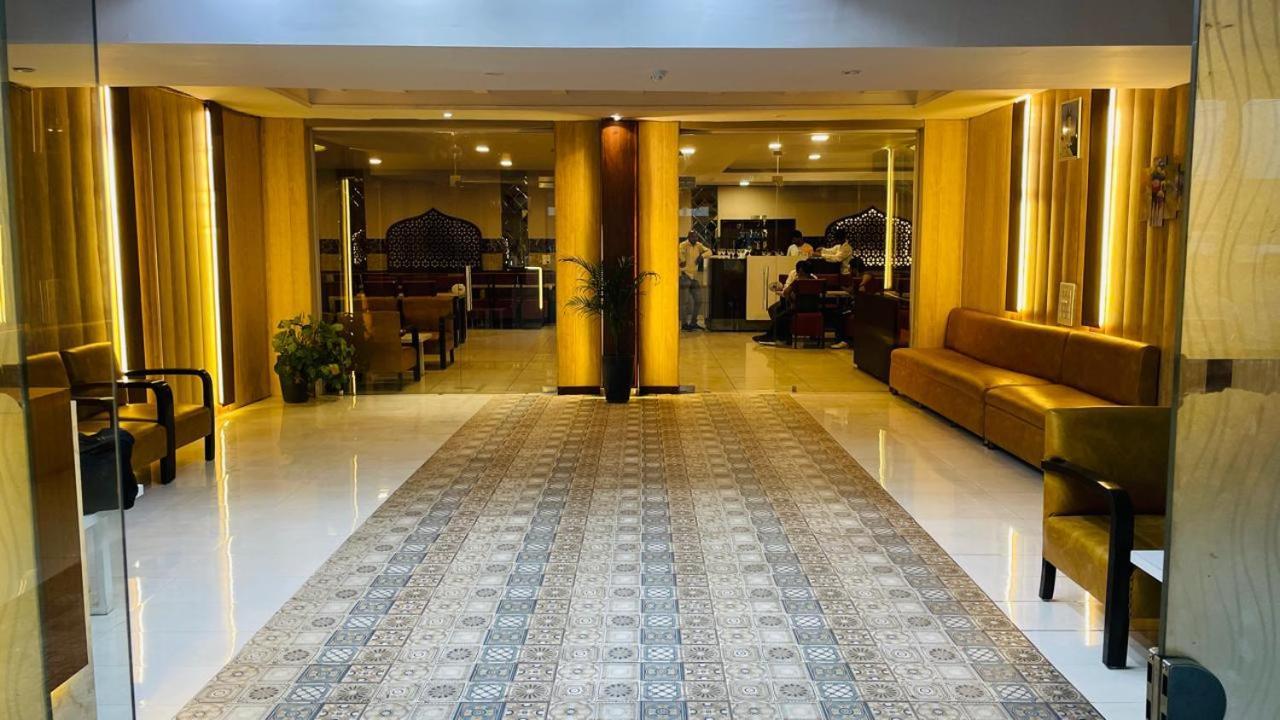Hotel Kuber - Sonipat Murthal Rai Exterior photo